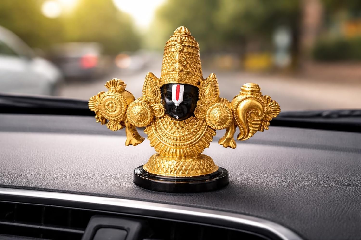 Lord Venkateswara Idol for Car Dashboard & Home Decor | Tirupati Balaji Murti | Brass Finish Hindu God Idol for Temple, Office Desk, Gift & Vastu (Premium Gold Plated Finish)