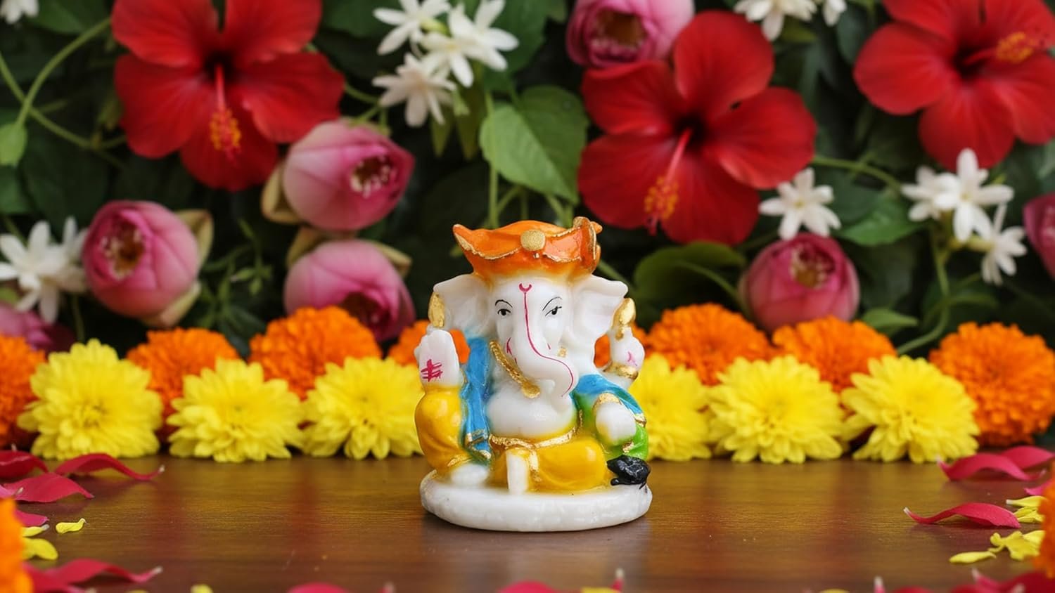 Traditional Hand Painted Lord Ganesha Idol in Marble Dust – Premium Multicolour Idol | Small Ganpati Murti for Car Dashboard, Desk, Pooja & Decor (Multicolour in Marathi pagdi)