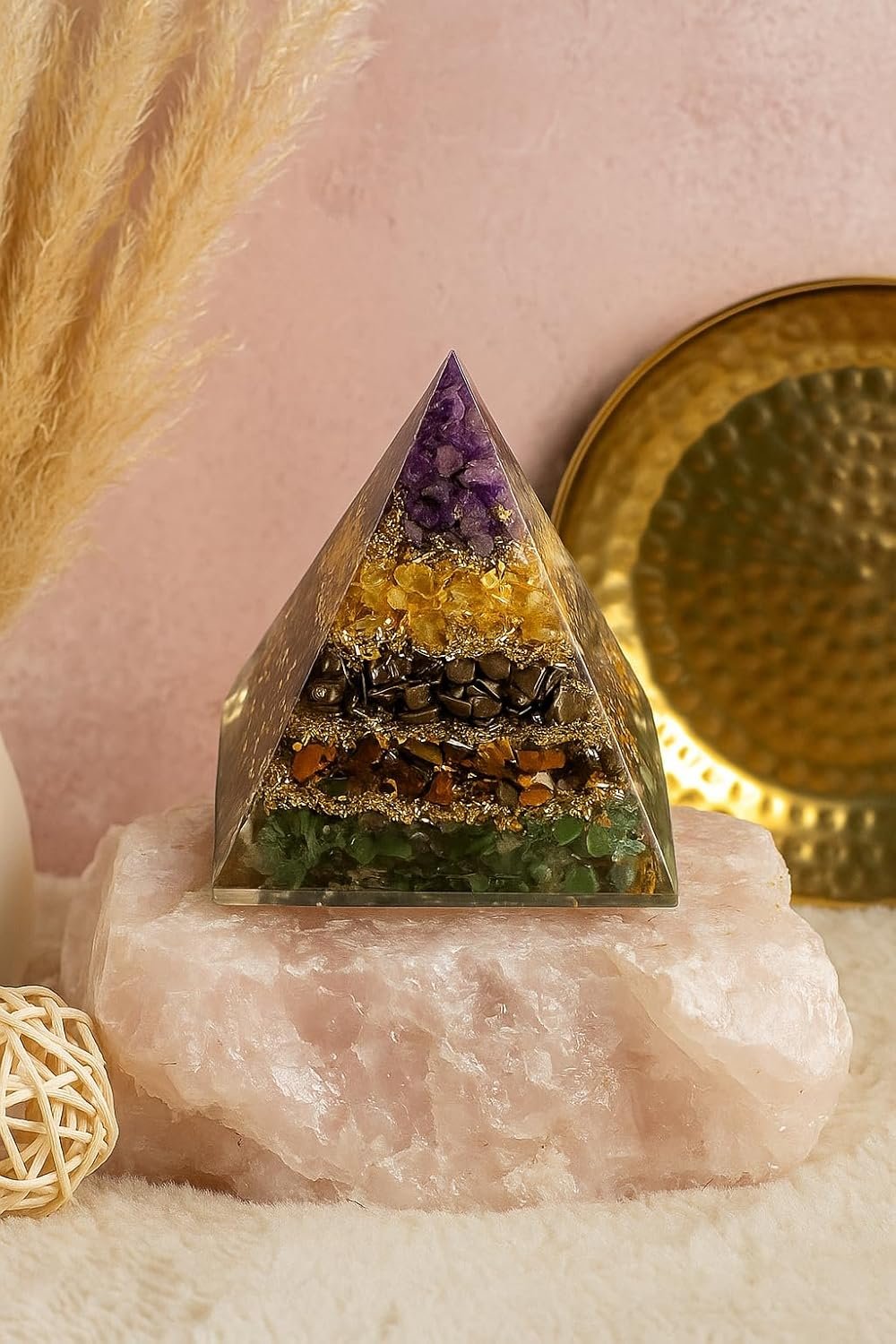 Money Magnet Pyramid | 7 Chakra Orgone Crystal Energy Generator | 8 cm Vastu Pyramid for Wealth, Success & Positive Energy | Spiritual Decorative Showpiece for Home & Office