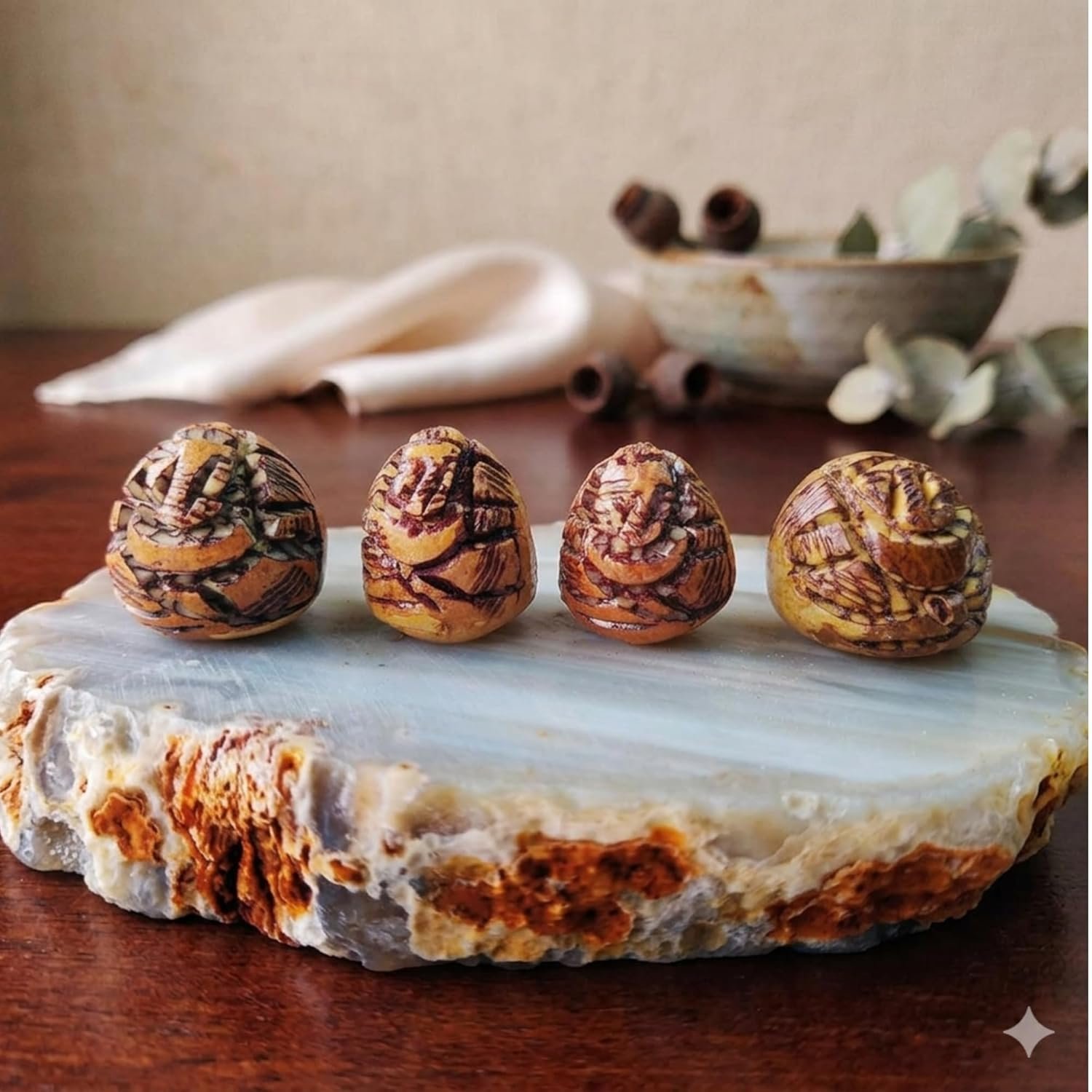Supari Ganesh Idol, Natural Betel Nut, 2 cm, for Pooja, Diwali, Lakshmi Puja, Vastu, Mandir and Ritual Use